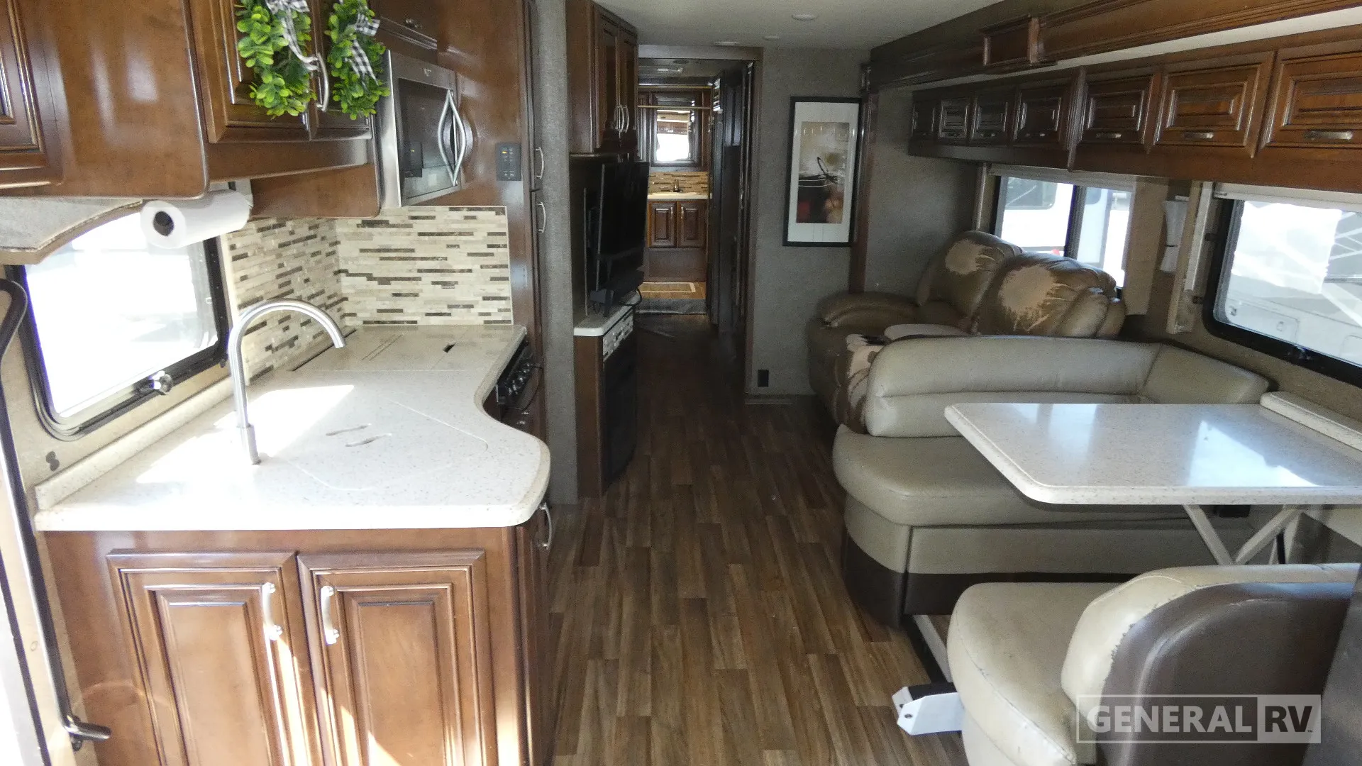 2018 Thor Motor Coach Palazzo 36.3 - Photo 3