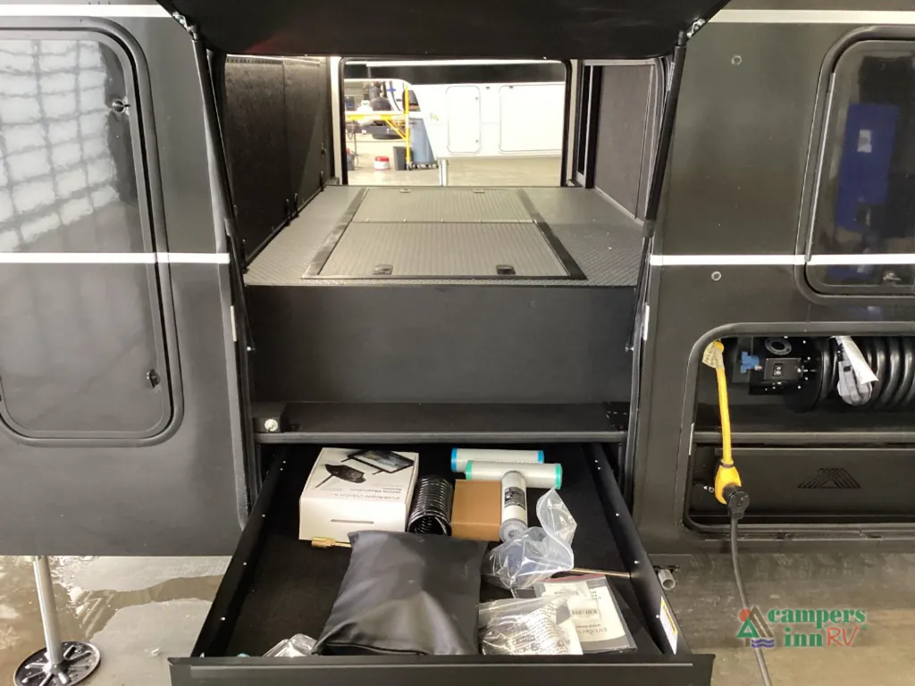 2026 Brinkley Model G 4150, Photos photo 13