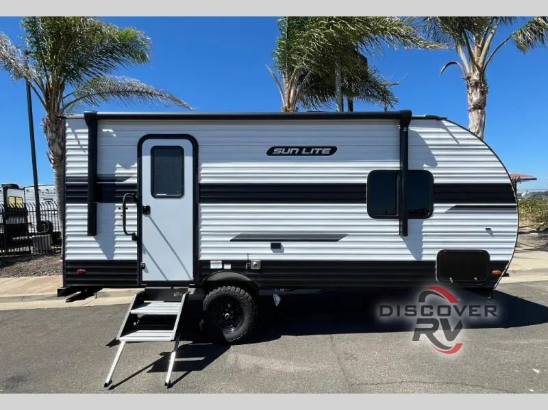 2027 Sunset Park RV Sun Lite LTD 19RB - Photo 3