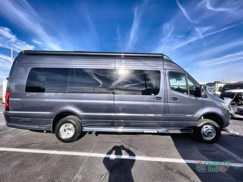 2025 Airstream Interstate 24GL - Photo 4