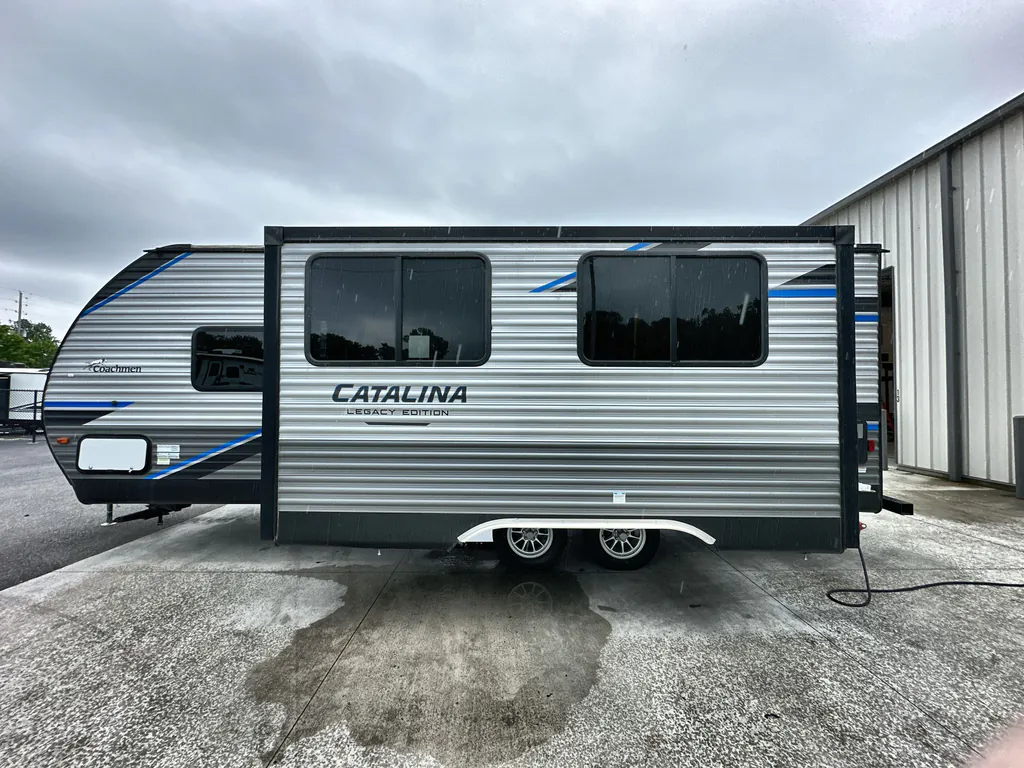 2022 Coachmen Catalina Legacy Edition 243RBS, Photos photo 6