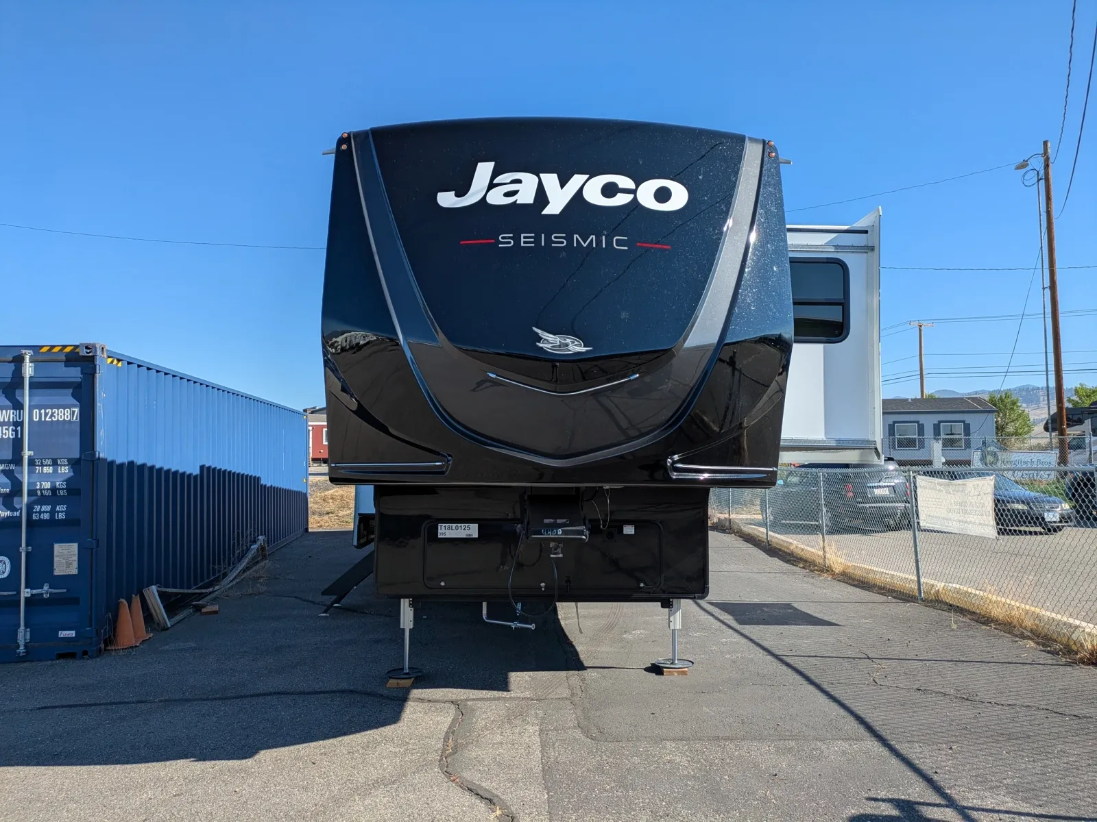 2026 Jayco Seismic 395 - Photo 4