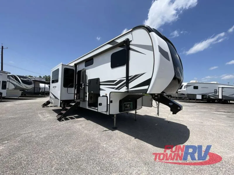 2023 KZ Venom 3313TK - Main photo