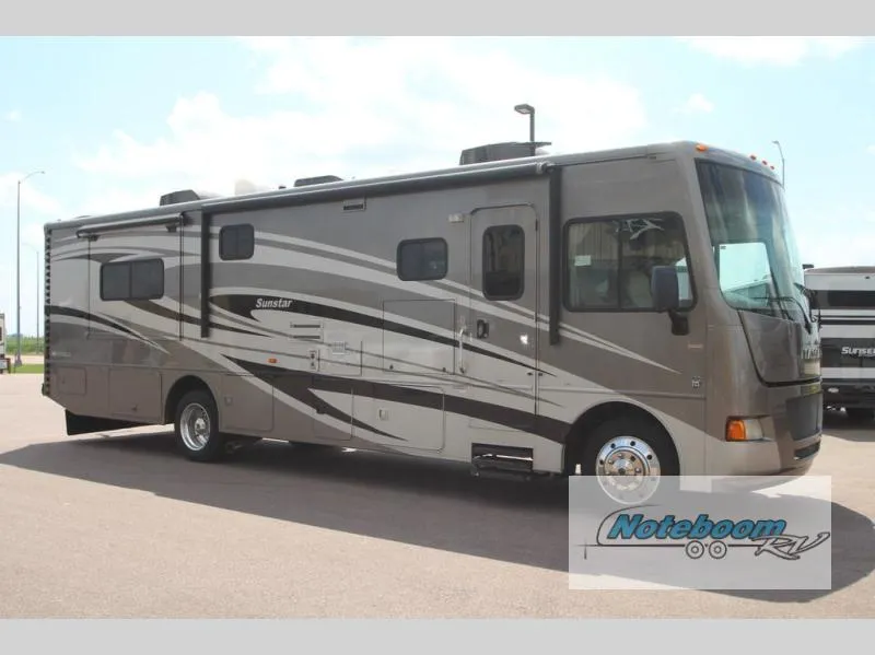 2014 Itasca Sunstar 35F - Photo 2