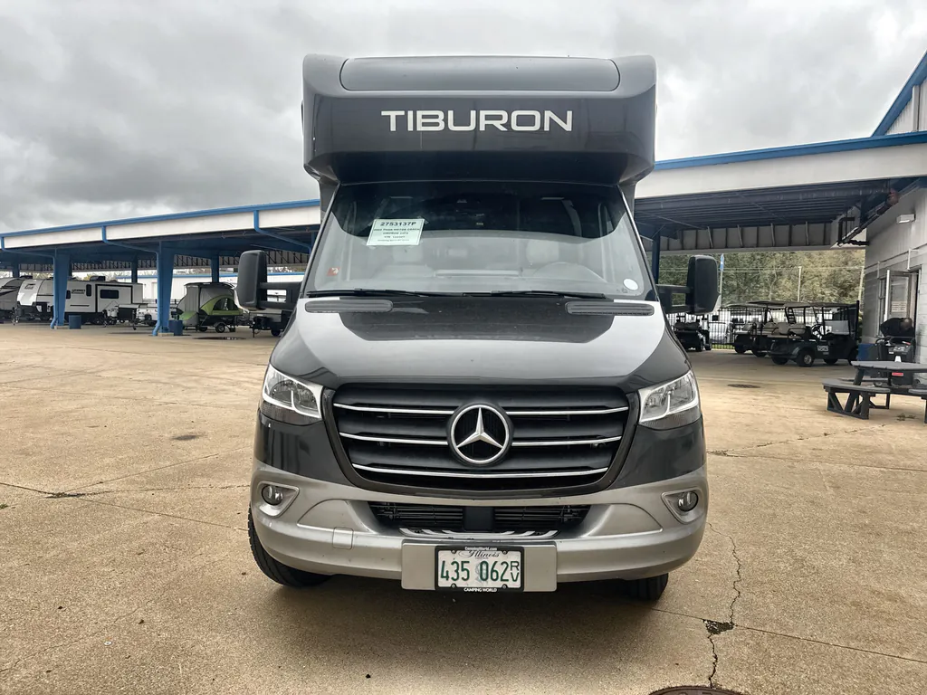 2022 Thor Motor Coach Tiburon 24FB, Photos photo 4
