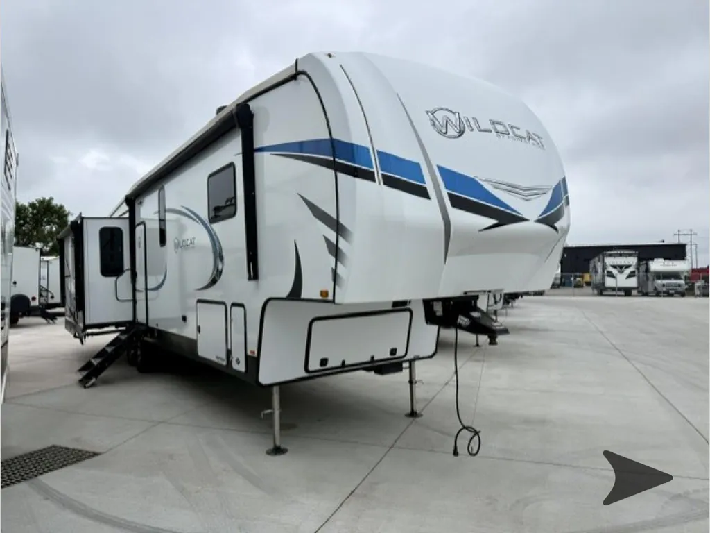 2021 Forest River Wildcat 368MB, Photos photo 2