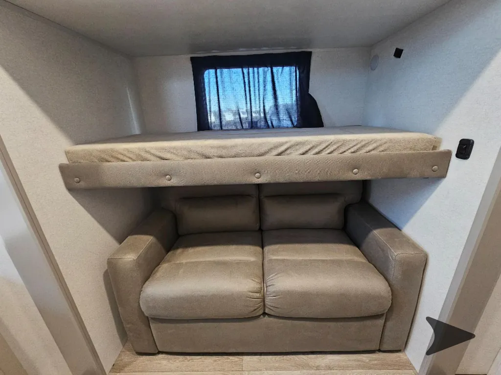2027 Jayco North Point 391TBBH, Photos photo 55