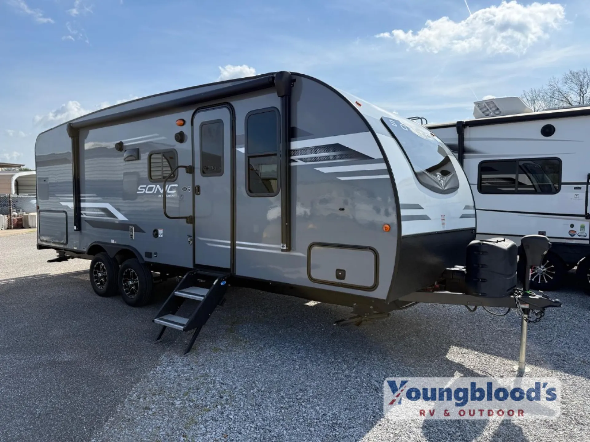 2023 Venture RV Sonic SN211VDB - Photo 2
