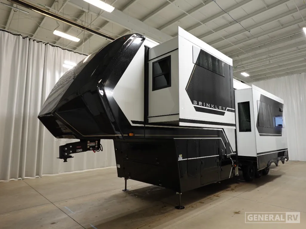 2025 Brinkley Model G 3250, Photos photo 6