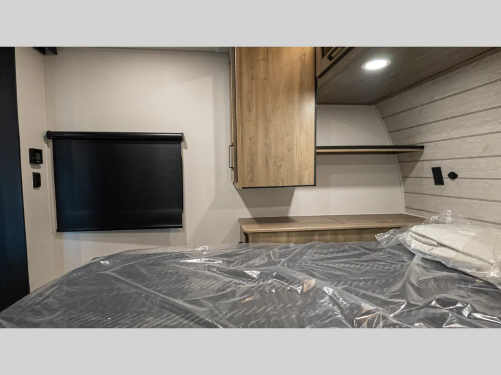 2026 Forest River Solaire 2430BHS, Photos photo 34