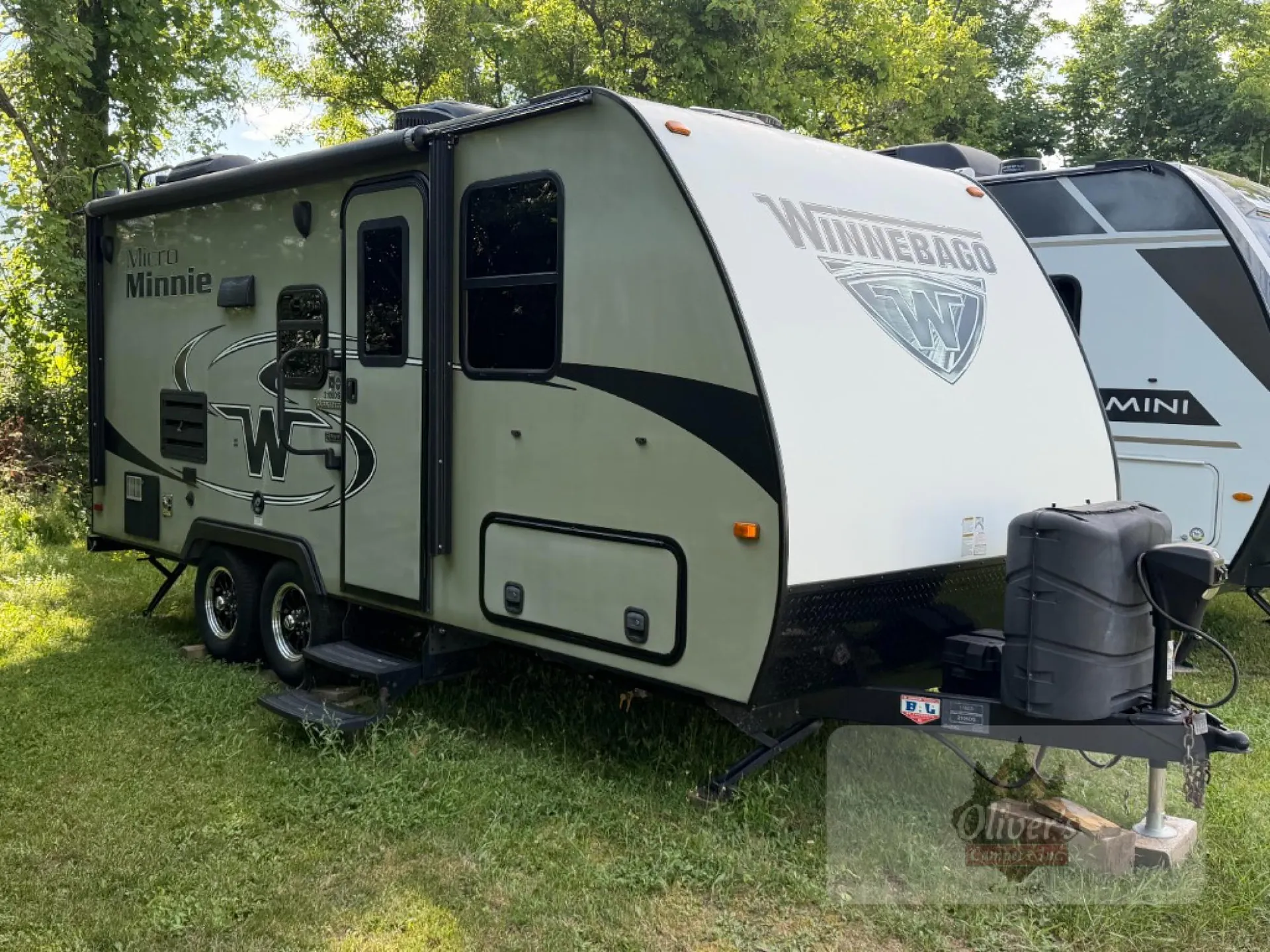 2018 Winnebago Micro Minnie 2106DS - Photo 2