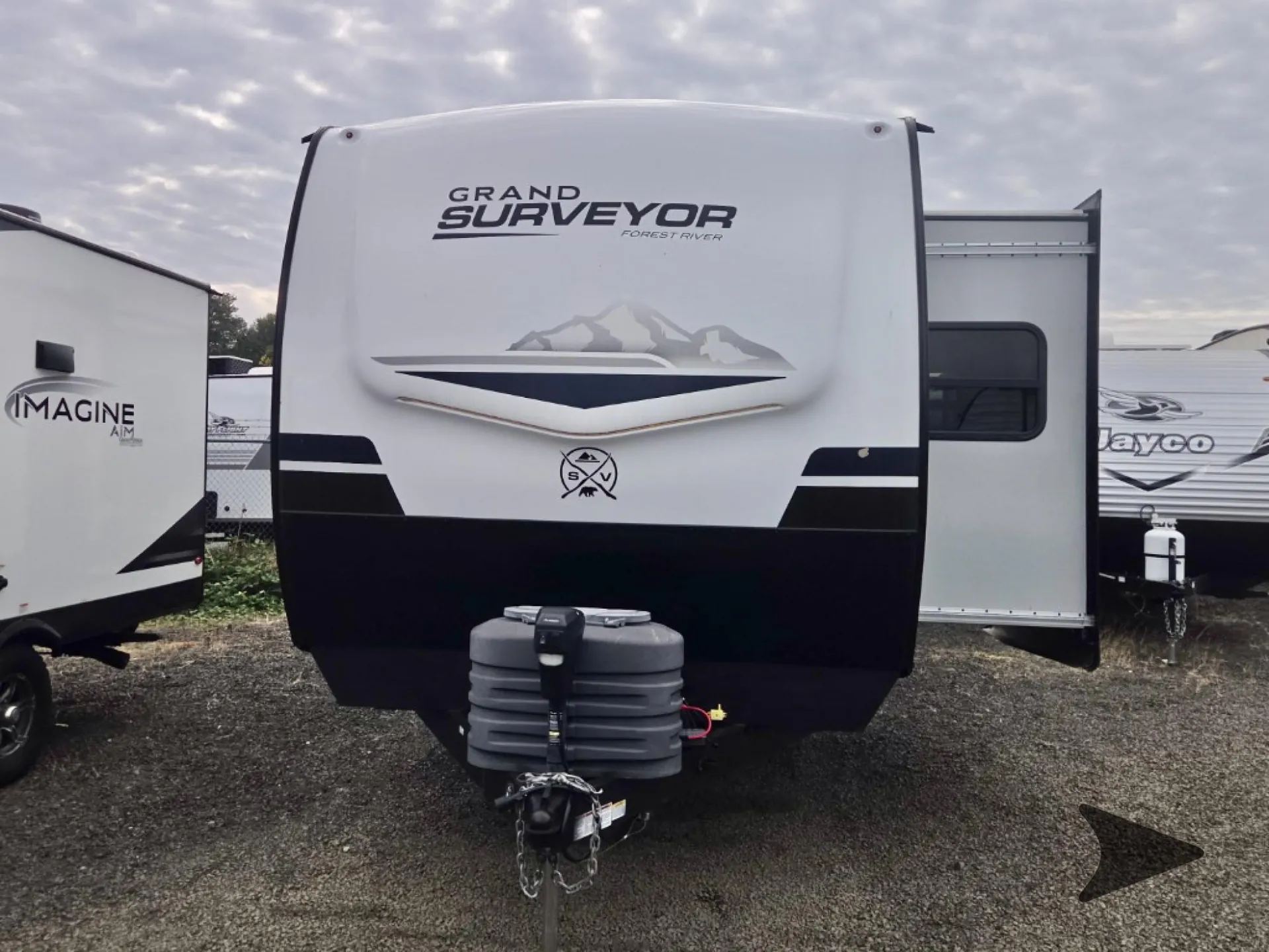 2024 Forest River Grand Surveyor 305RLBS - Photo 4