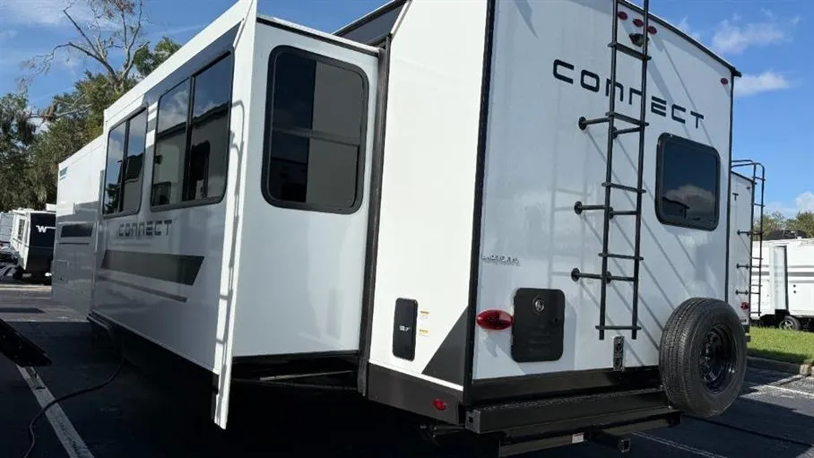 2026 KZ Connect C333RLK - Photo 4