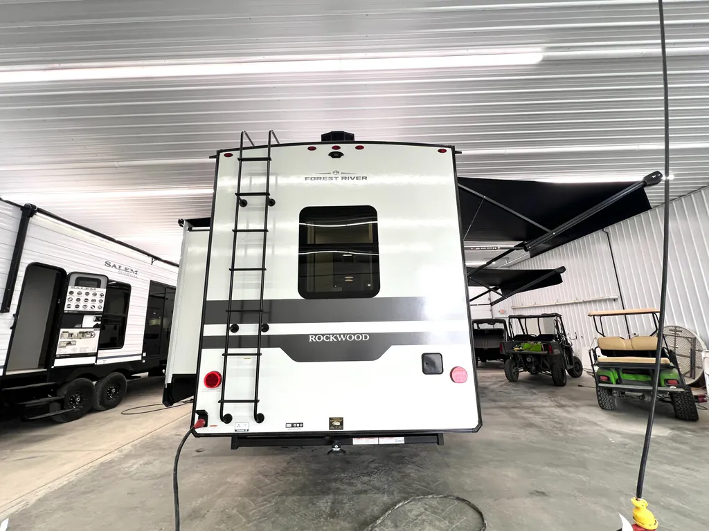 2026 Forest River Rockwood Signature 403SDB, Photos photo 4