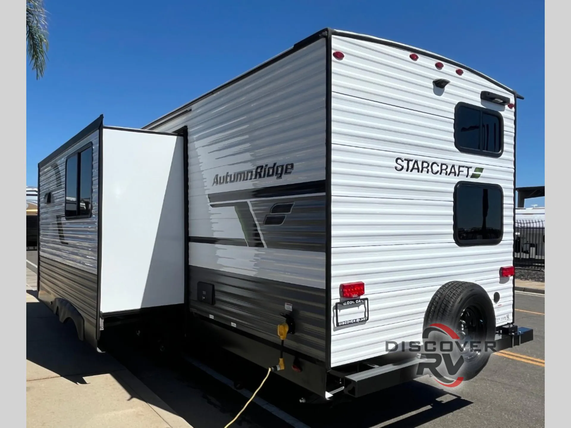 2025 Starcraft Autumn Ridge 27BHP - Photo 4