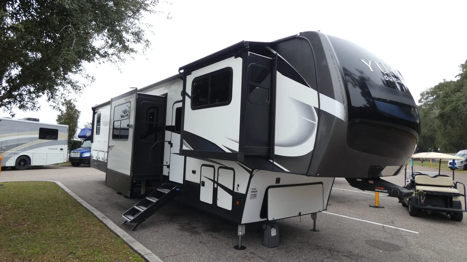 2022 Dutchmen Yukon 421FL - Photo 2