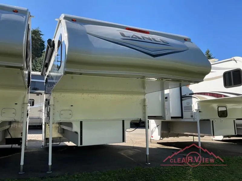 2026 Lance Lance Truck Campers New    975 - Photo 2