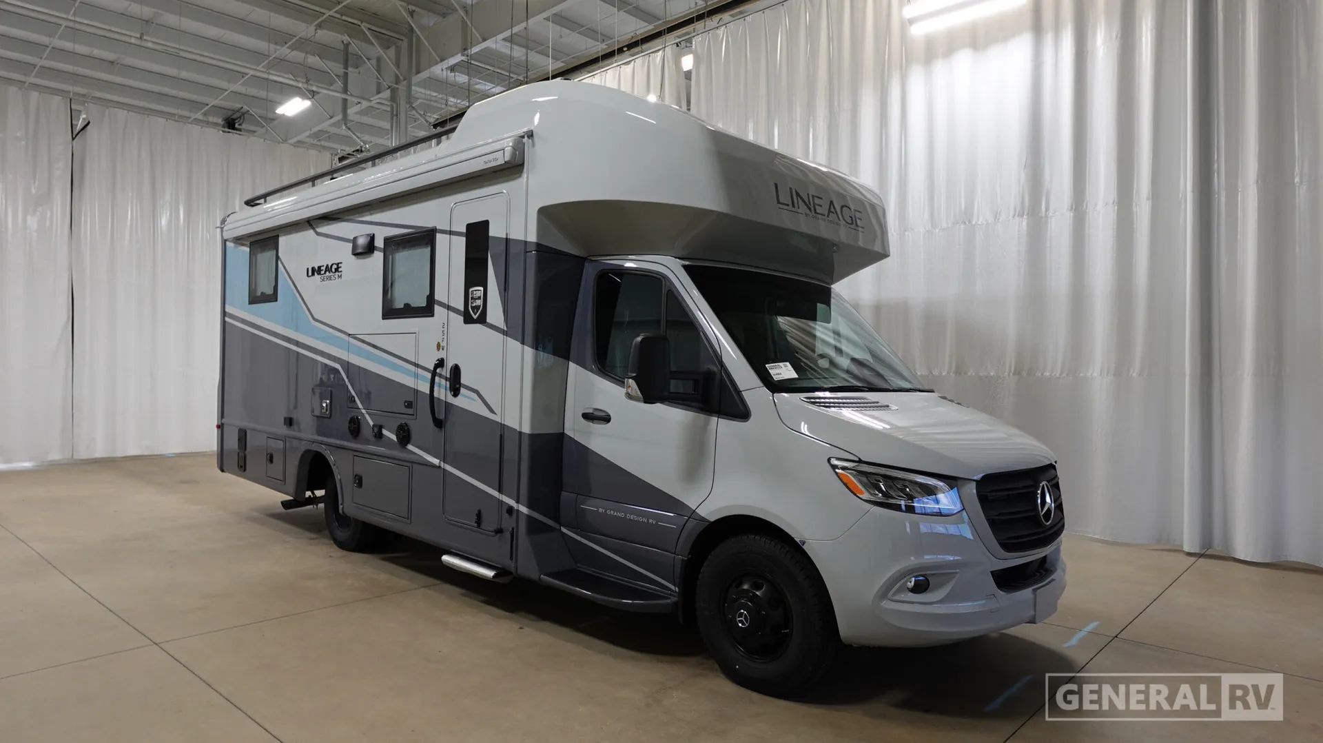 2026 Grand Design Lineage Series M 25FW - Photo 2