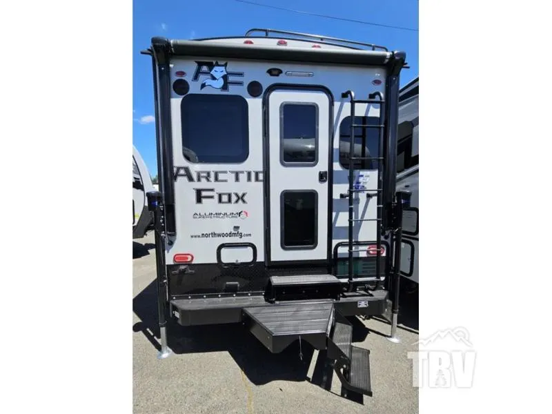 2024 Northwood Arctic Fox Camper 865 - Photo 4