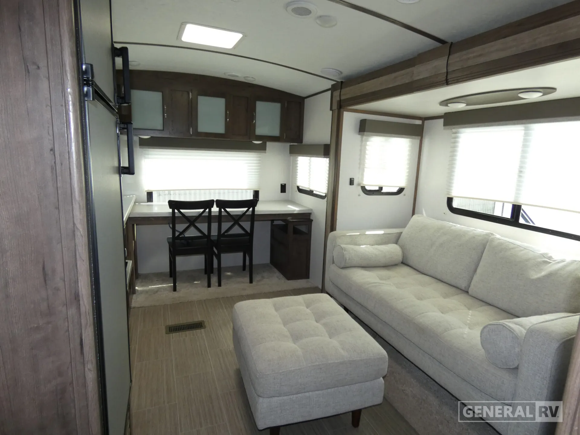 2021 Keystone Passport GT 2521RL - Photo 3