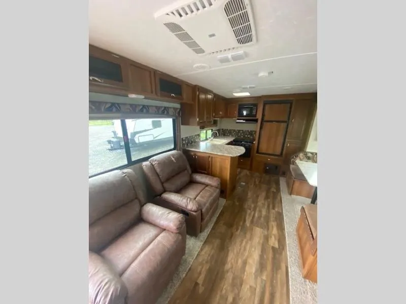 2017 Prime Time RV Avenger 28RKS - Photo 4