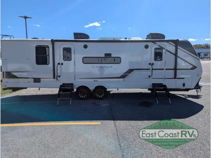 2026 Keystone RV Cougar Half-Ton 30BHS - Photo 3