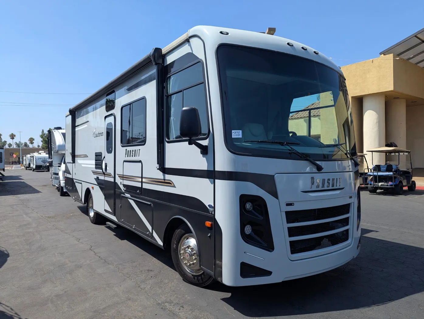 2023 Coachmen Pursuit 31BH - Photo 2