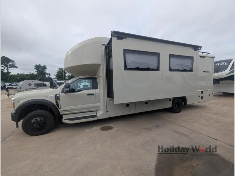 2027 Grand Design Lineage Series F 31ZW - Photo 3