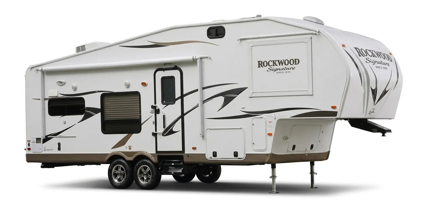Forest River Rockwood Signature Ultra Lite 8289WS exterior