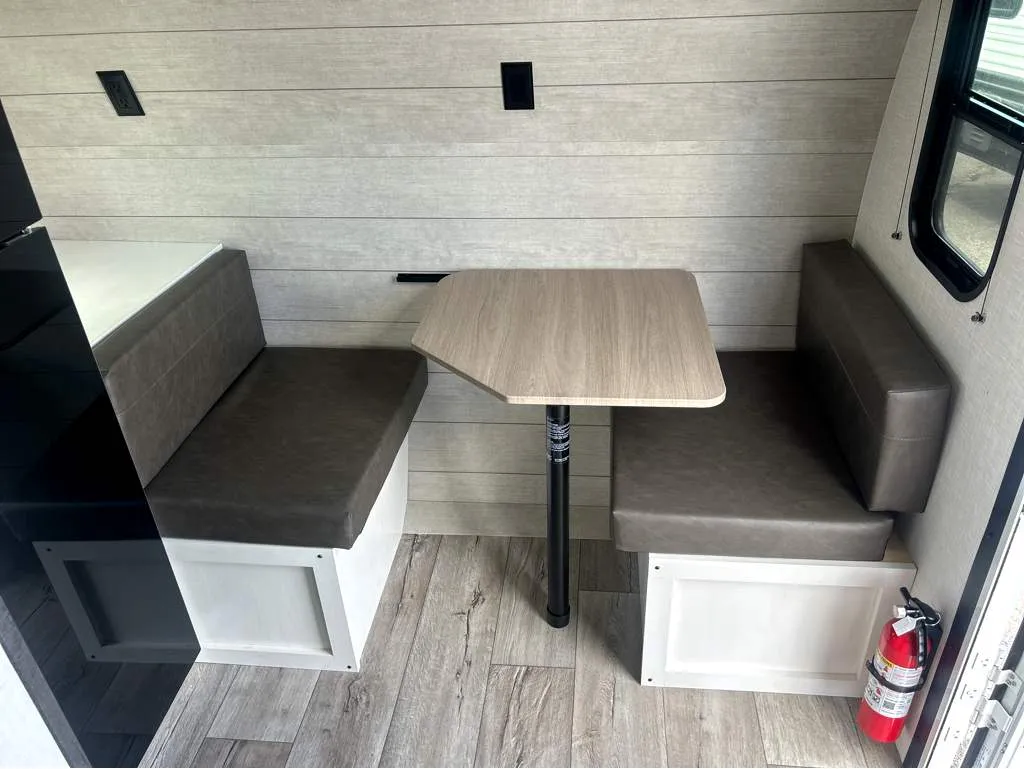 2026 Venture RV Sienna Lite SA140VFD, Photos photo 9