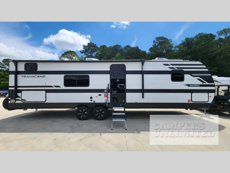 2026 Grand Design Transcend 295QBT - Photo 2