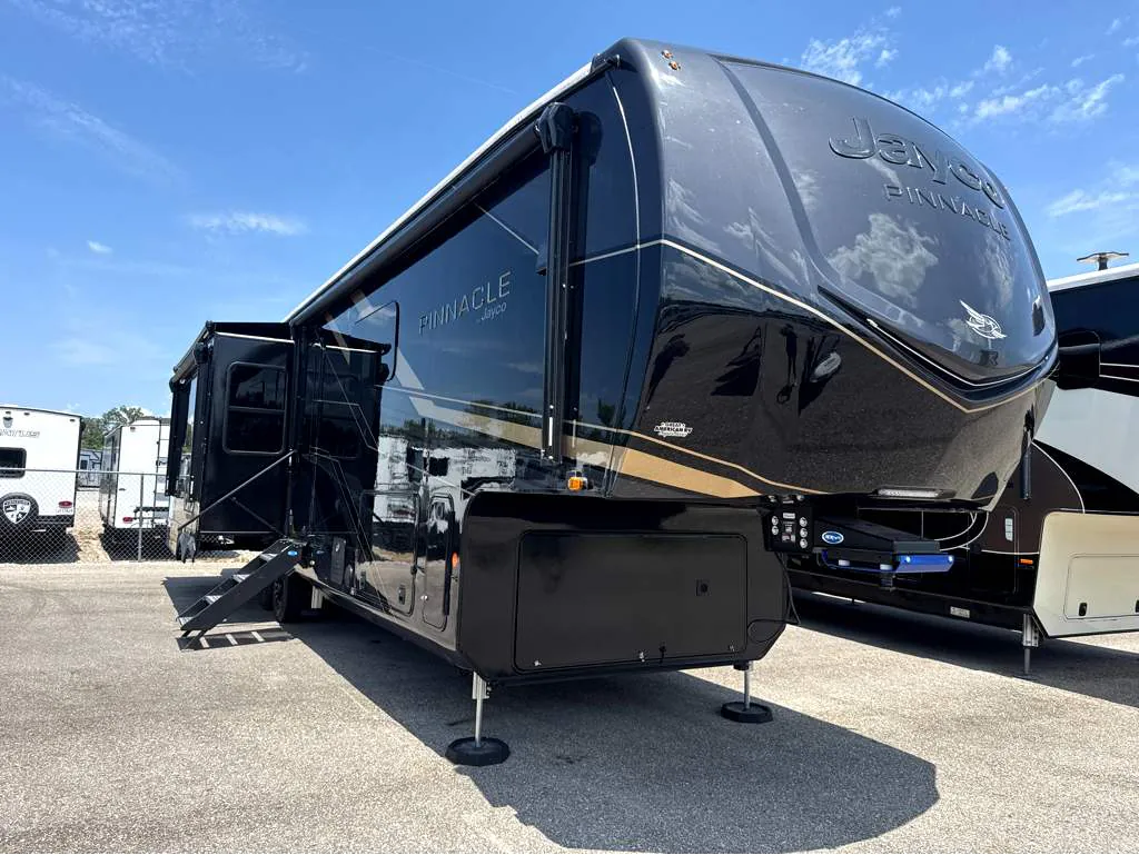 2026 Jayco Pinnacle 36FBTS