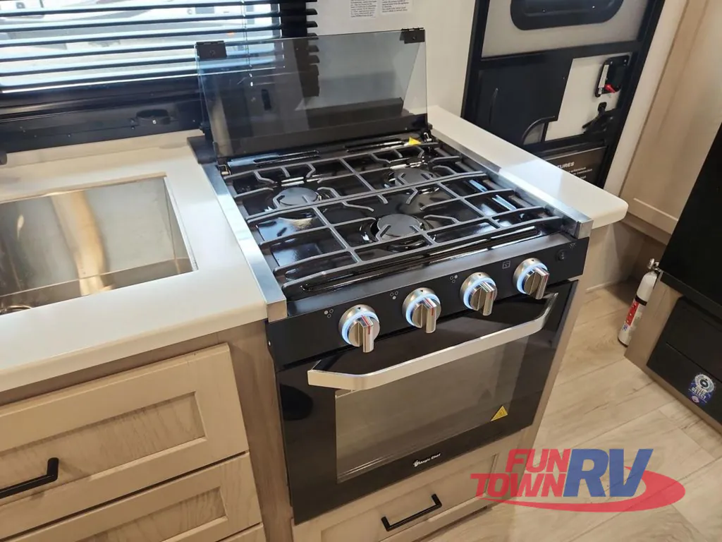 2026 Forest River Rockwood Mini Lite 2109S, Photos photo 13