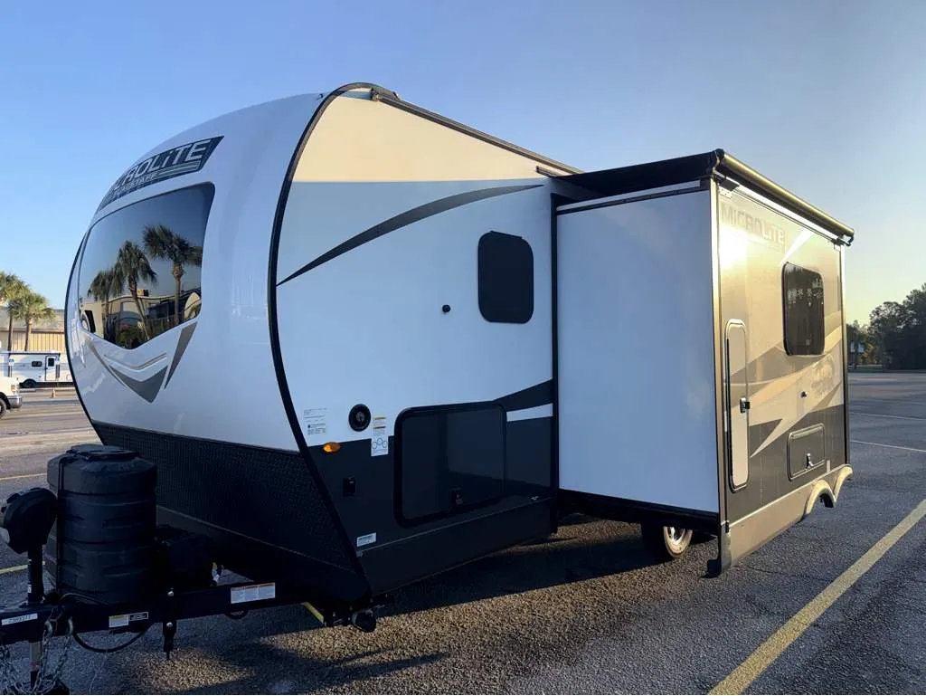 2024 Forest River Flagstaff Micro Lite 25BRDS - Photo 3
