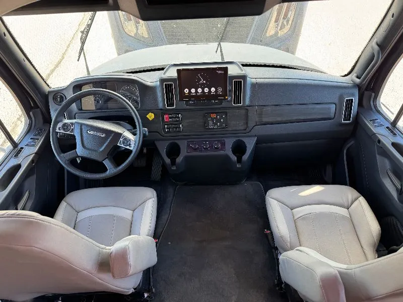 2026 Thor Motor Coach Inception 38XL - Photo 4
