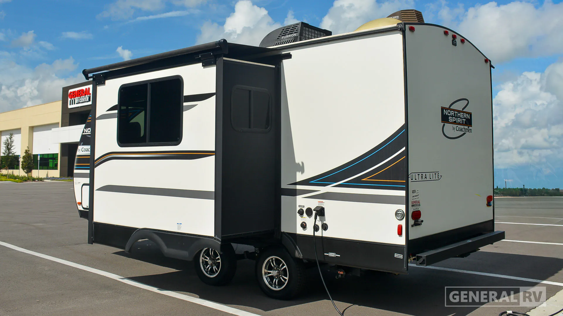 2023 Coachmen Northern Spirit Ultra Lite 1943RB - Photo 4