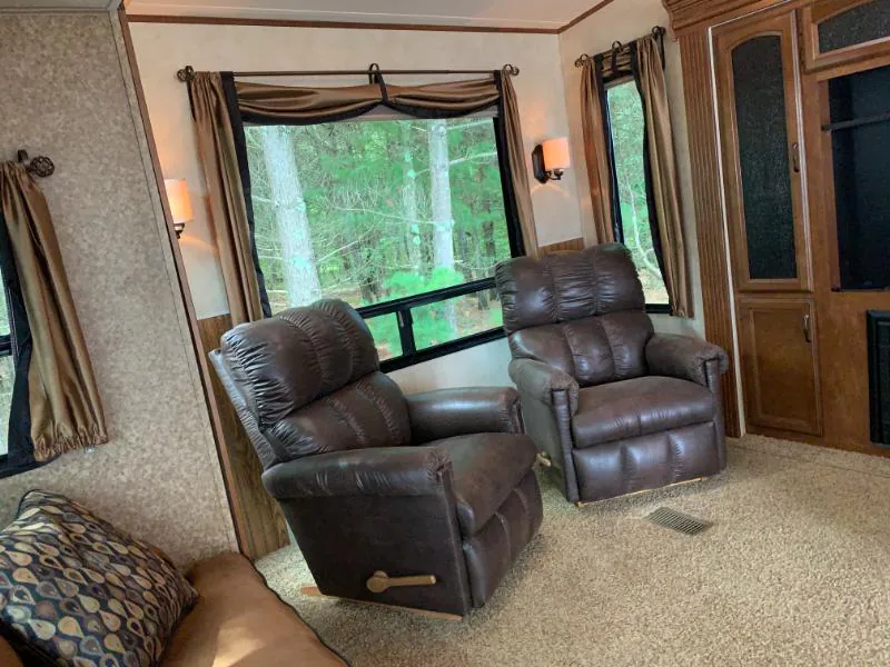 2014 Forest River Salem Villa Estate 393RLT, Photos photo 11