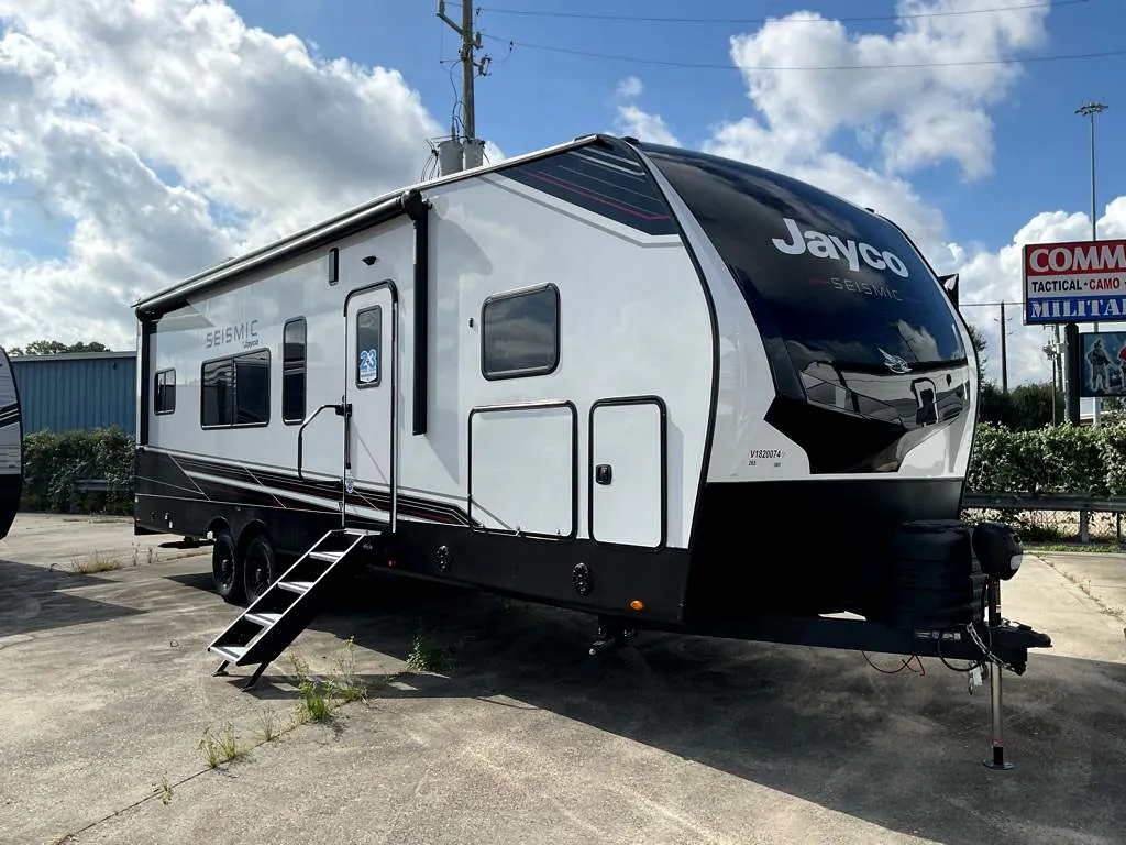 2027 Jayco Seismic 265 - Photo 2