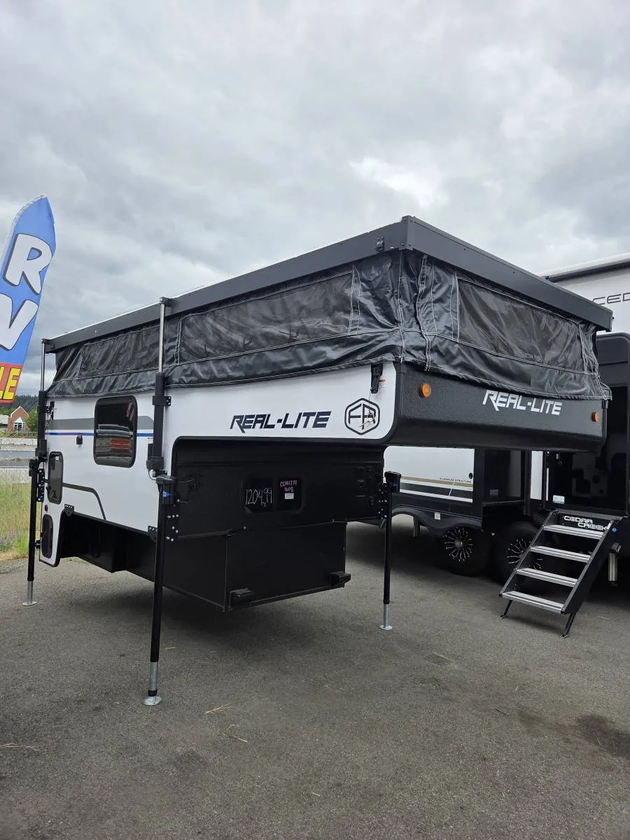 2026 Forest River RV Palomino Real-lite 1608 - Photo 2