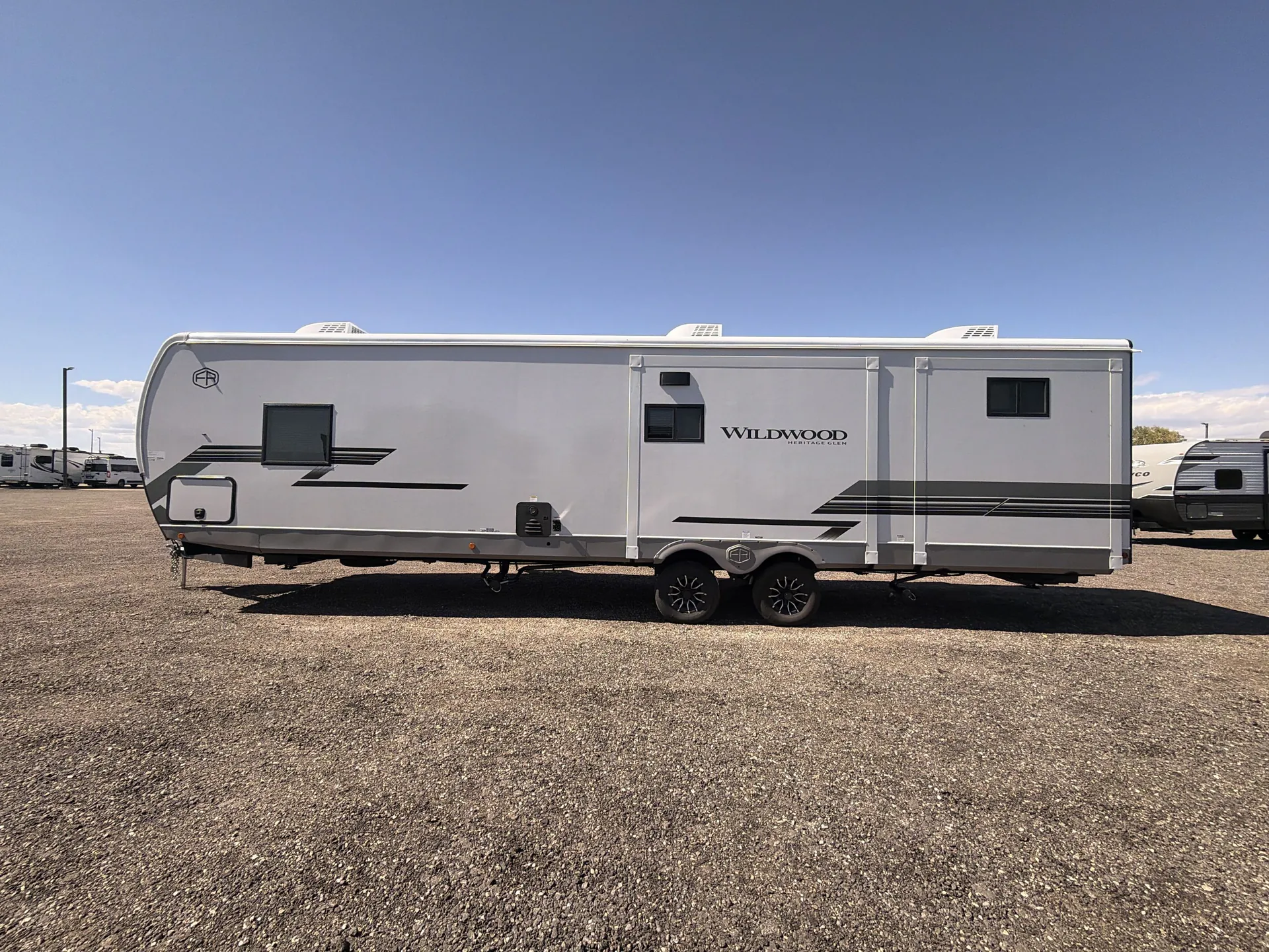2027 Forest River Wildwood Heritage Glen 310BHI — off campside