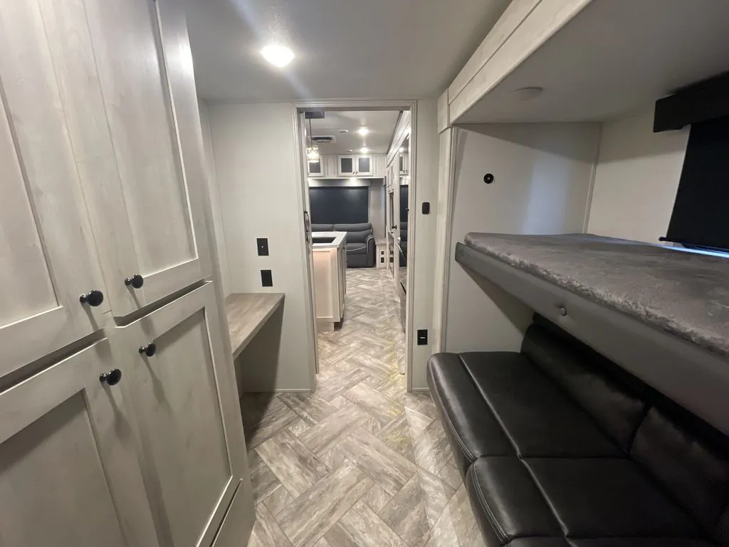 2023 Forest River Wildcat 369MBL, Photos photo 23