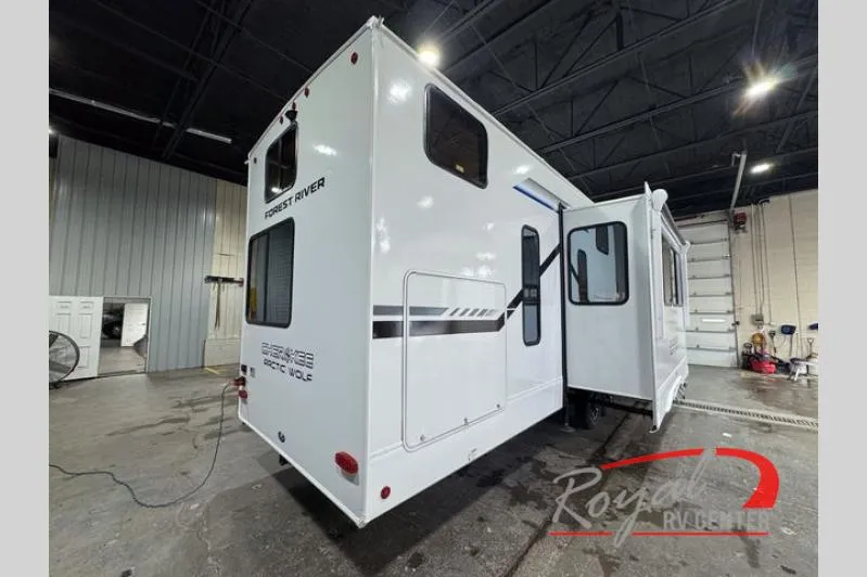 2026 Forest River Cherokee Arctic Wolf 331BH - Photo 3