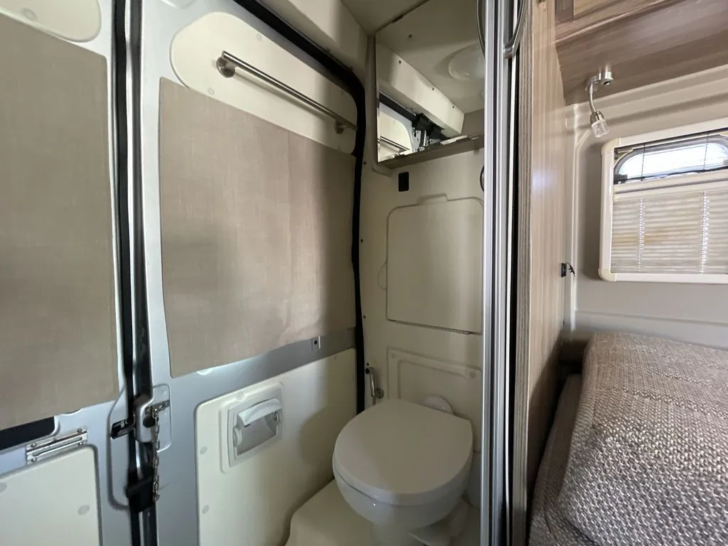 2019 Winnebago Travato 59KL, Photos photo 22
