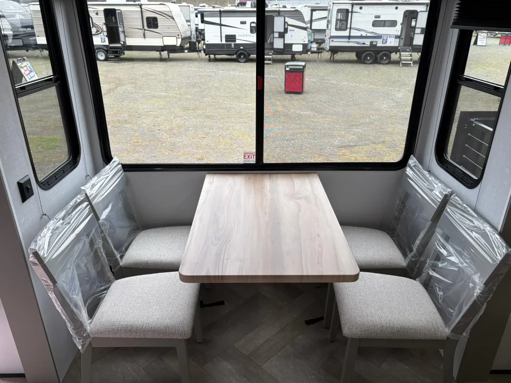 2026 Keystone Sprinter 3950SSP - Photo 3