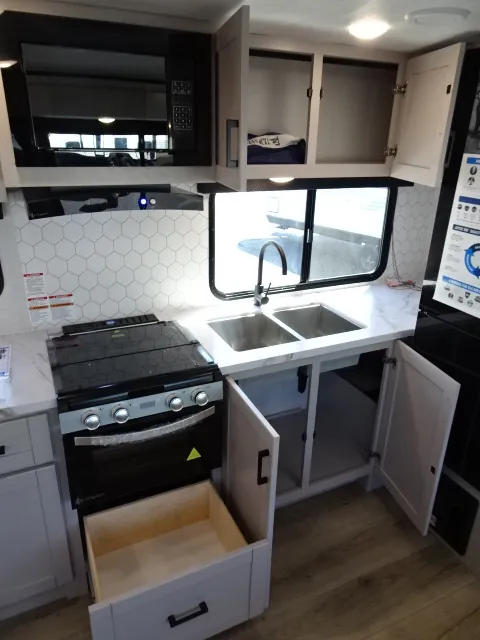 2026 Jayco Jay Feather 29QBH, Photos photo 27