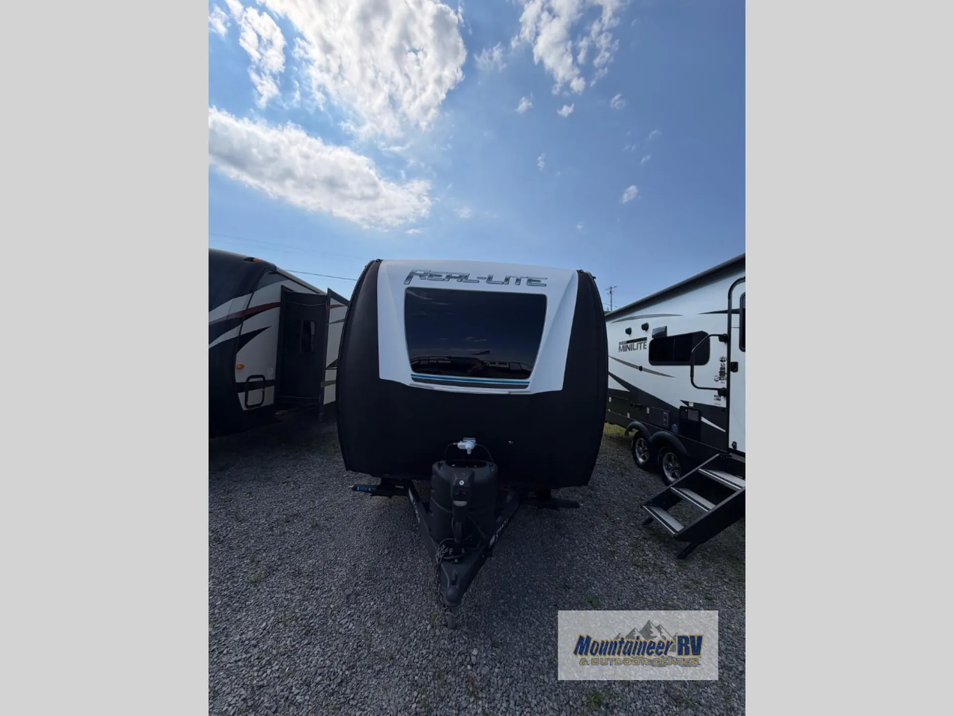 2022 Palomino Real-Lite 186 - Photo 3