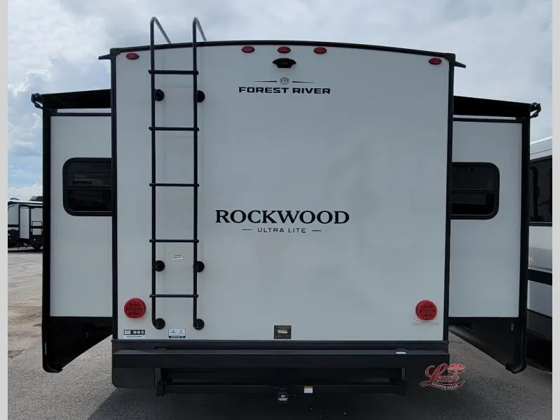 2026 Forest River Rockwood Ultra Lite 2908SRL - Photo 3