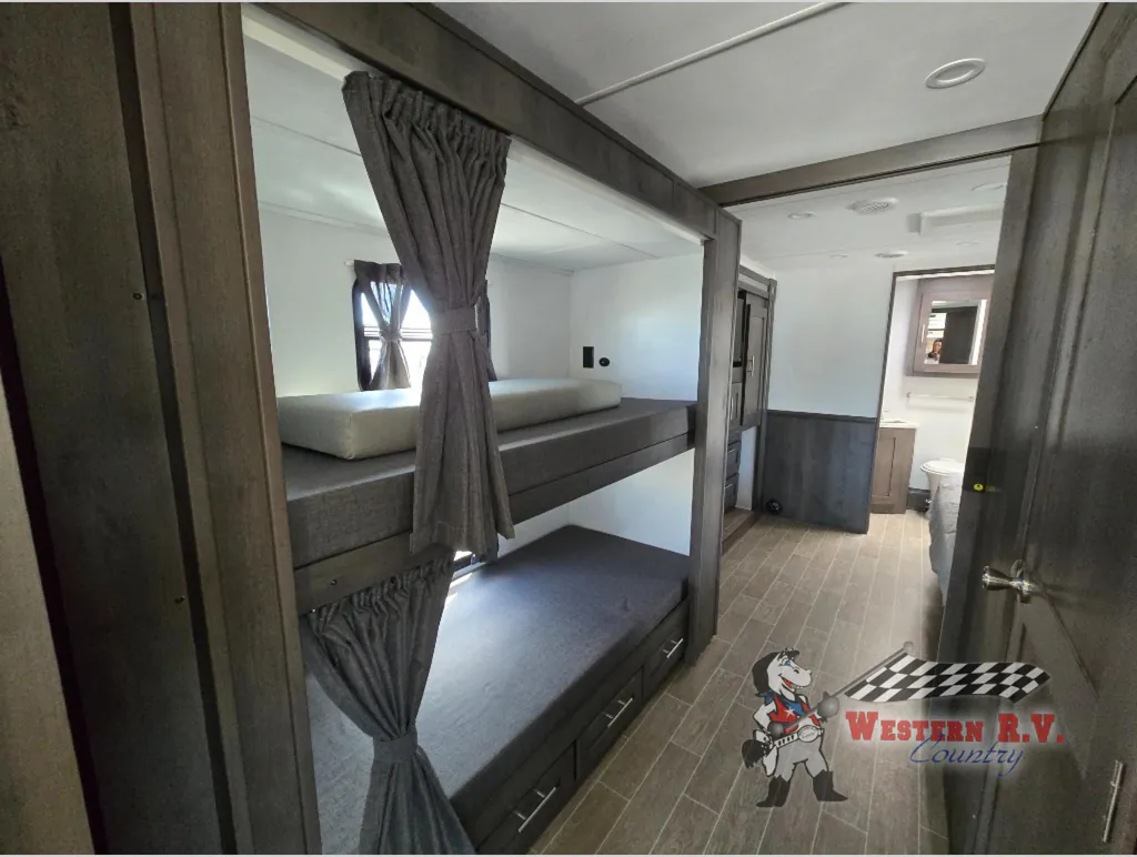 2023 Forest River Georgetown 5 Series GT5 36B5, Photos photo 13