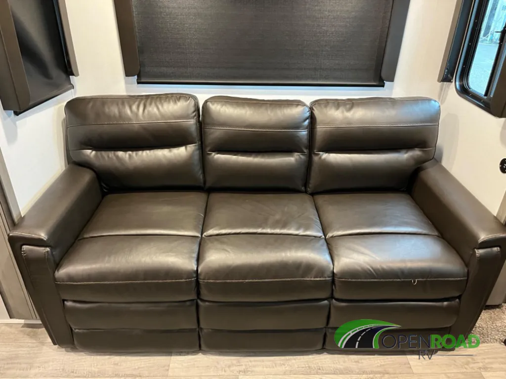 2022 Keystone Montana 3763BP, Photos photo 6