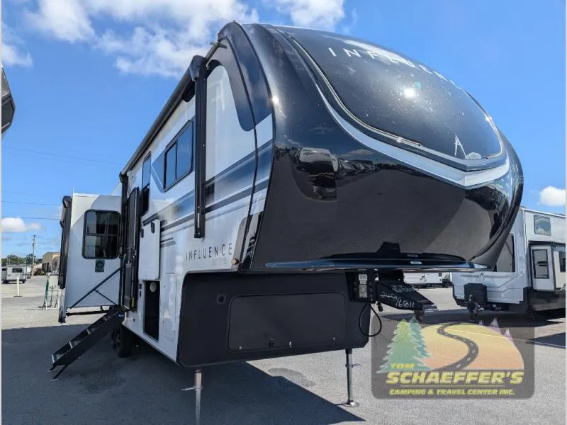 2027 Grand Design Influence 3003RL - Photo 4